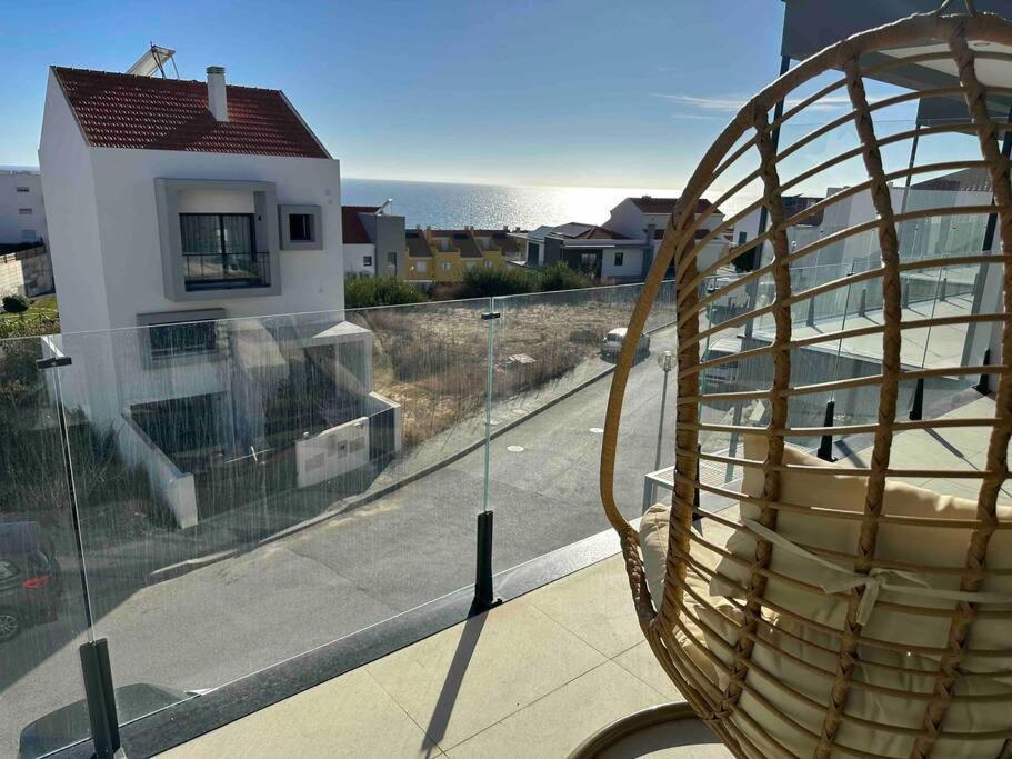 Beach, Ocean View & Bright House Ерісейра Екстер'єр фото